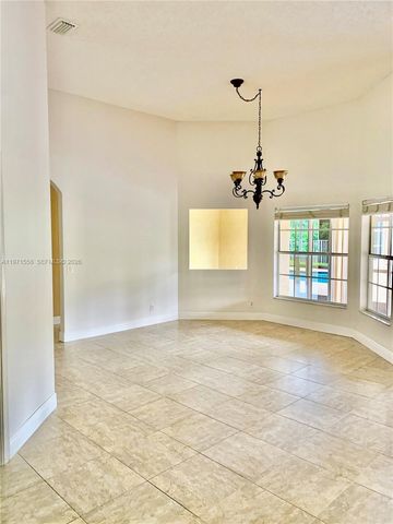 834 Verona Lake Dr, Weston, FL 33326