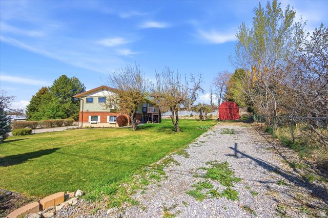 793 E ORCHARD DR, Pleasant Grove, UT 84062
