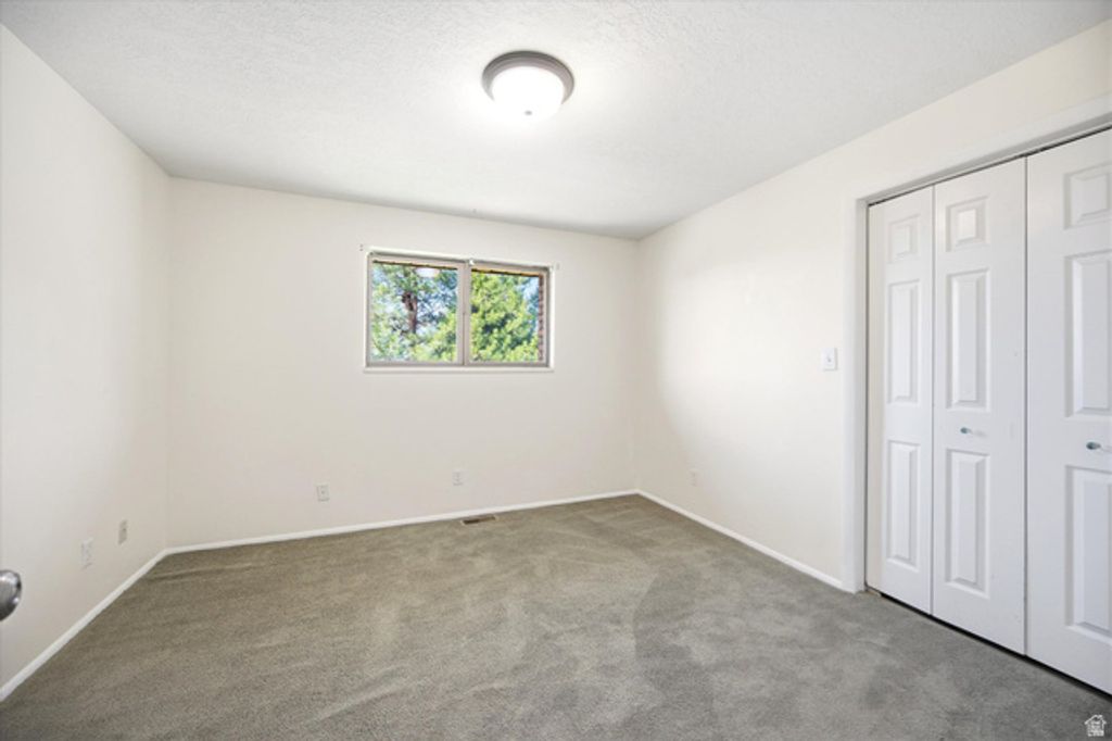 Image 25 of property listing at 793 E ORCHARD DR, Pleasant Grove, UT 84062