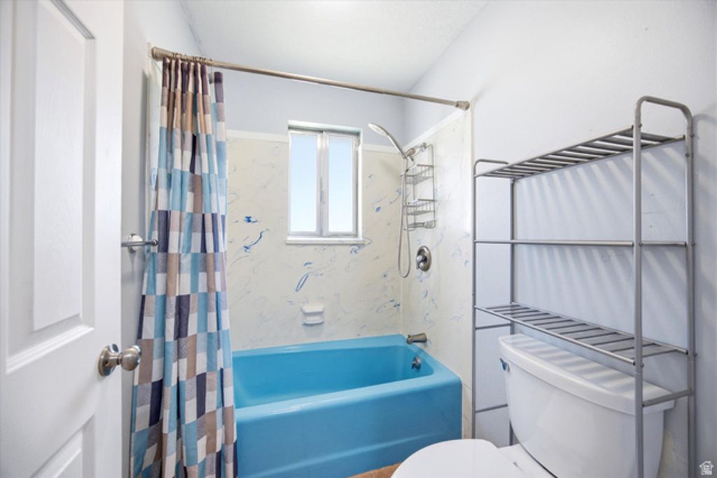 Image 32 of property listing at 793 E ORCHARD DR, Pleasant Grove, UT 84062