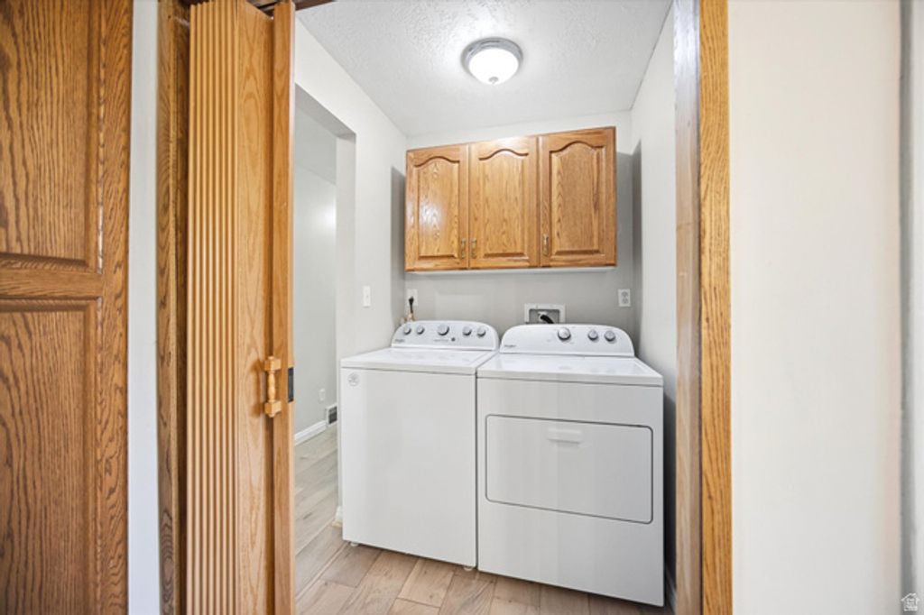 Image 38 of property listing at 793 E ORCHARD DR, Pleasant Grove, UT 84062