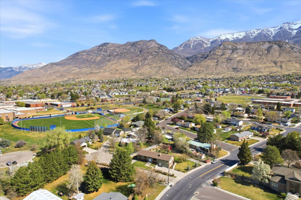 Image 51 of property listing at 793 E ORCHARD DR, Pleasant Grove, UT 84062