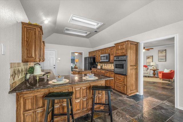 413 Flagstone Drive, Burleson, TX 76028