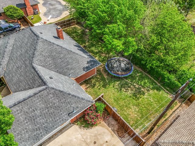 413 Flagstone Drive, Burleson, TX 76028