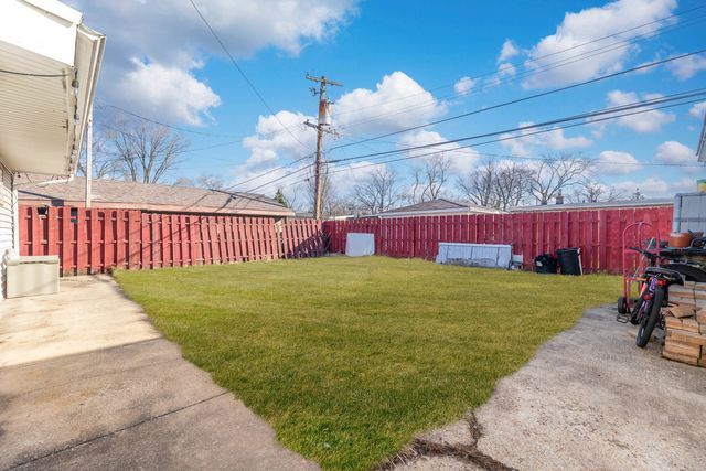 11549 S Lee Road, Alsip, IL 60803