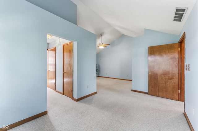 3773 Greenbriar Drive, Columbus, IN 47203