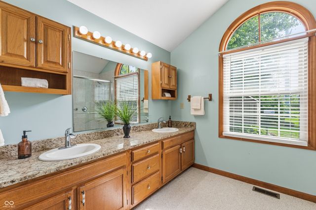 3773 Greenbriar Drive, Columbus, IN 47203