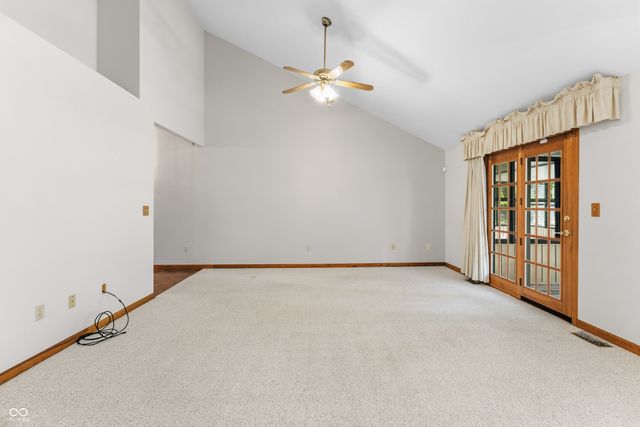 3773 Greenbriar Drive, Columbus, IN 47203