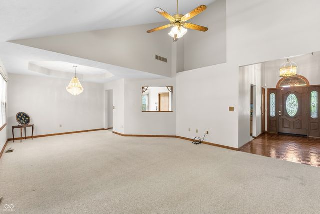 3773 Greenbriar Drive, Columbus, IN 47203