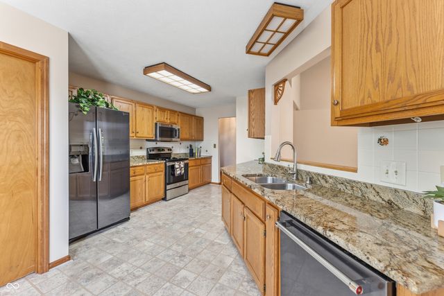 3773 Greenbriar Drive, Columbus, IN 47203