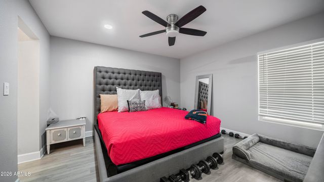 648 E TAM OSHANTER Drive, Phoenix, AZ 85022