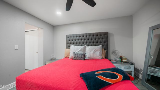 648 E TAM OSHANTER Drive, Phoenix, AZ 85022