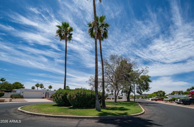 648 E TAM OSHANTER Drive, Phoenix, AZ 85022