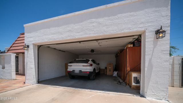 648 E TAM OSHANTER Drive, Phoenix, AZ 85022