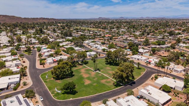 648 E TAM OSHANTER Drive, Phoenix, AZ 85022
