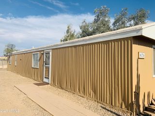 676 E RUGGLES Street, Florence, AZ 85132