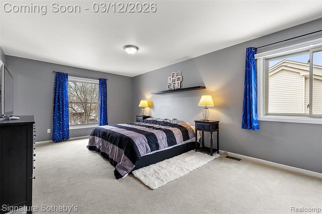 24822 Portsmouth Avenue, Novi, MI 48374