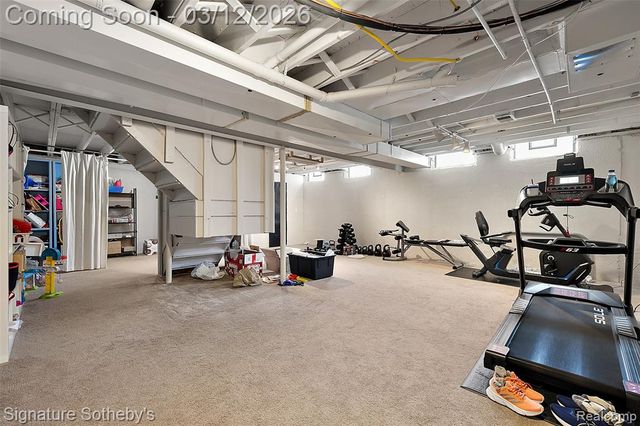 24822 Portsmouth Avenue, Novi, MI 48374