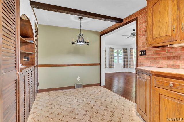 1935 Transit Road, Elma, NY 14059
