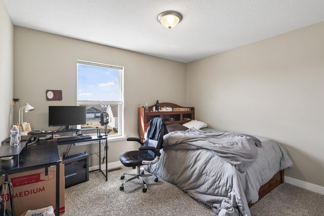 18099 Heirloom Court, Lakeville, MN 55044