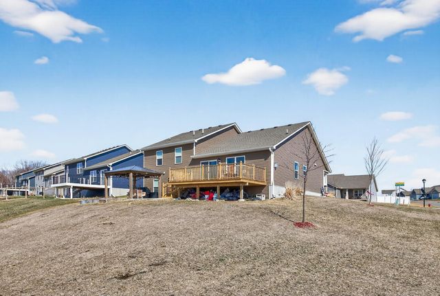 18099 Heirloom Court, Lakeville, MN 55044