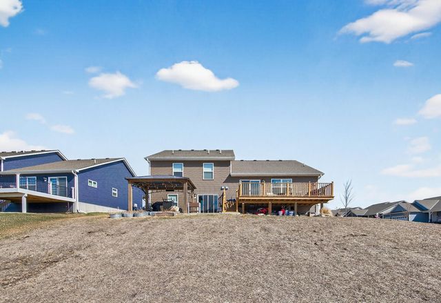 18099 Heirloom Court, Lakeville, MN 55044