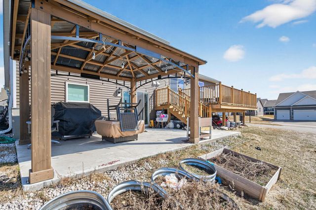 18099 Heirloom Court, Lakeville, MN 55044