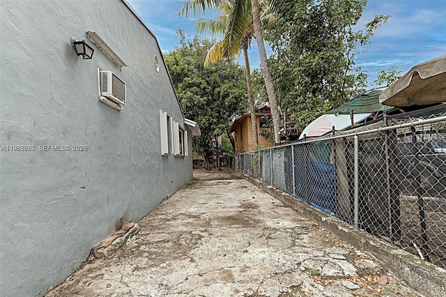 259 NE 56th St 1, Miami, FL 33137