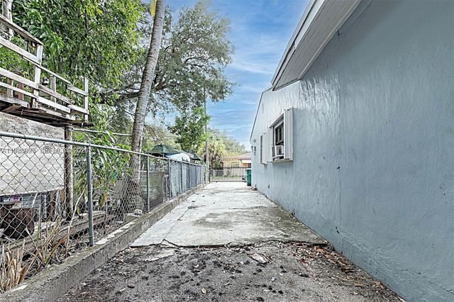 259 NE 56th St 1, Miami, FL 33137