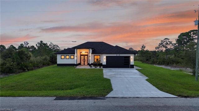 618 Wells AVE, Lehigh Acres, FL 33972
