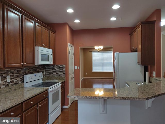 101 MILLET PL, La Plata, MD 20646