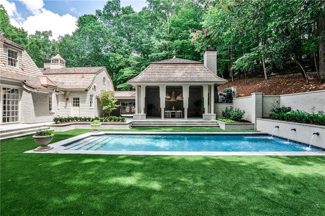 3990 Paces Ferry NW Road, Atlanta, GA 30327