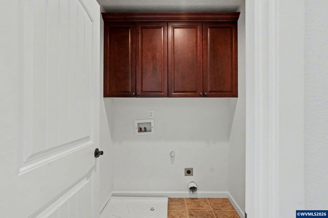 830 Limelight Av NW, Salem, OR 97304