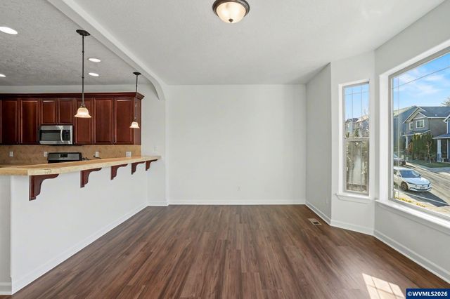 830 Limelight Av NW, Salem, OR 97304