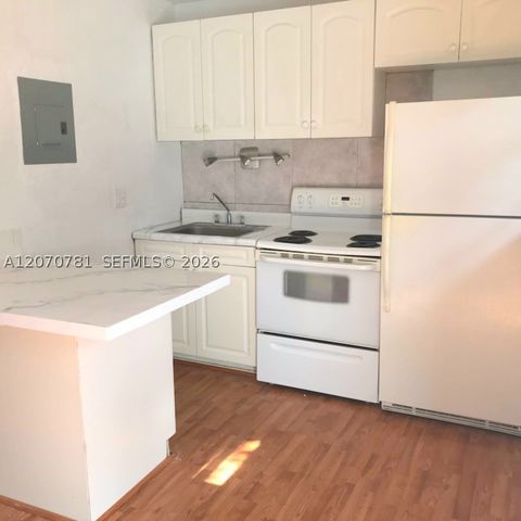 712 SW 14th Ave 3, Fort Lauderdale, FL 33312