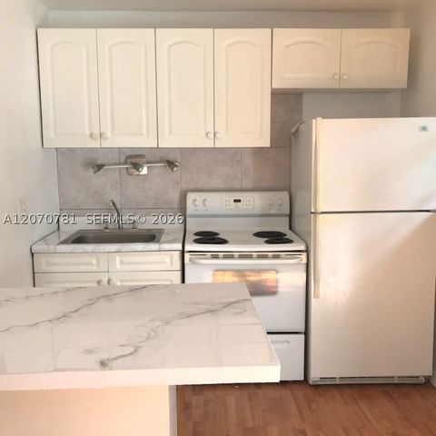 712 SW 14th Ave 3, Fort Lauderdale, FL 33312