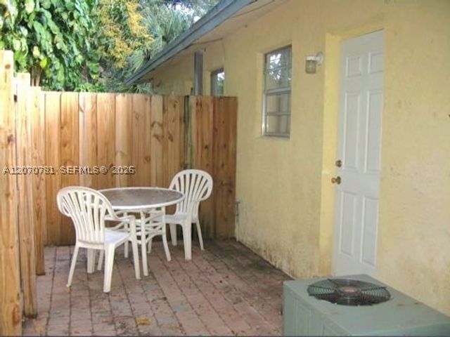 712 SW 14th Ave 3, Fort Lauderdale, FL 33312