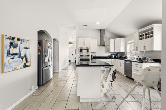 403 Attaway Drive, Euless, TX 76039