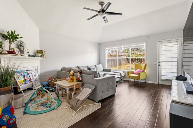 403 Attaway Drive, Euless, TX 76039