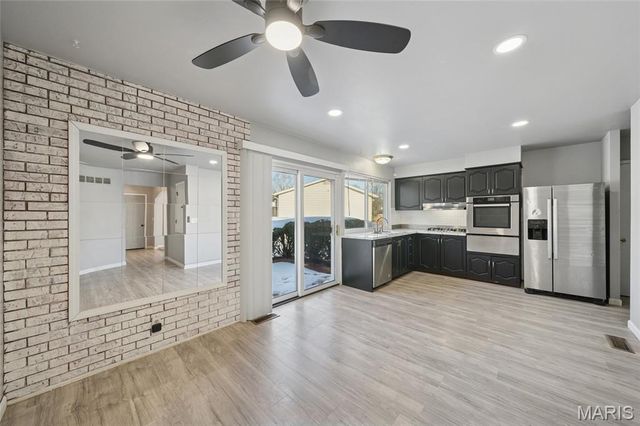 1599 Spangler Drive, Florissant, MO 63031