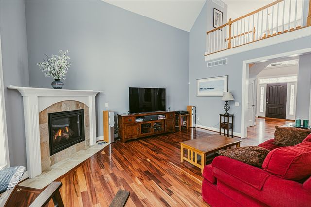 621 Brookstone, Webster, NY 14580