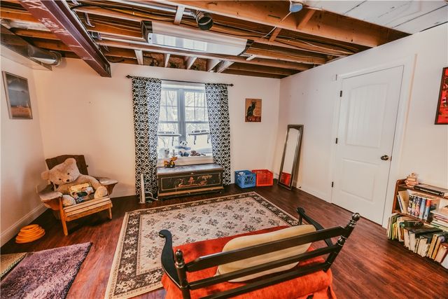 621 Brookstone, Webster, NY 14580