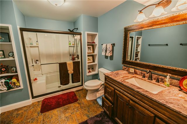 621 Brookstone, Webster, NY 14580