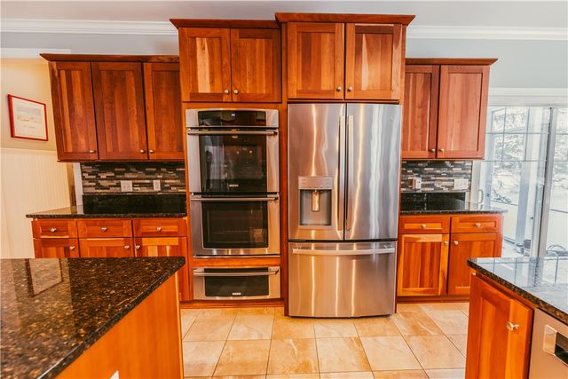 621 Brookstone, Webster, NY 14580