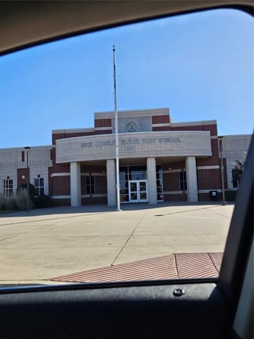 1805 Mobile Road, Grand Prairie, TX 75052