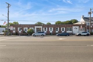 99 Hillside Avenue 101E, Williston Park, NY 11596