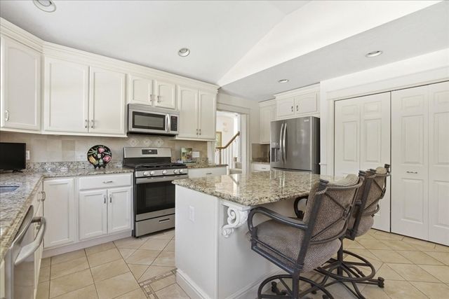 3 Oak View Terrace 3, Franklin, MA 02038