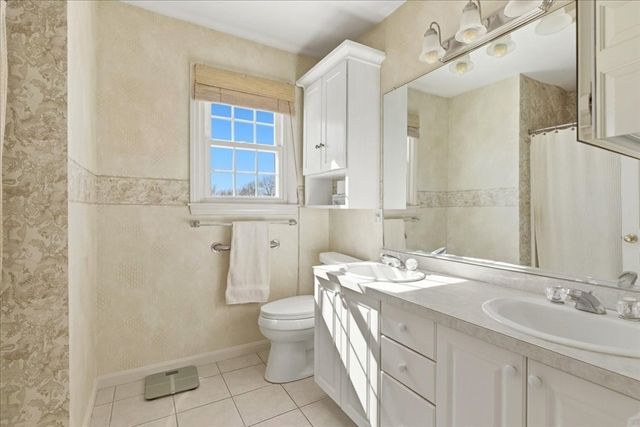 3 Oak View Terrace 3, Franklin, MA 02038