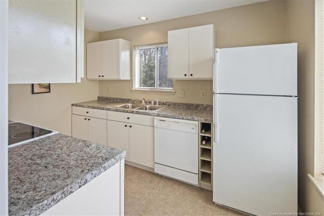 3374 Galleria Drive 11, Fayetteville, NC 28303