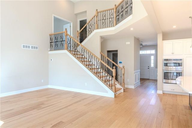 8040 Scenic Ridge Way, Ball Ground, GA 30107